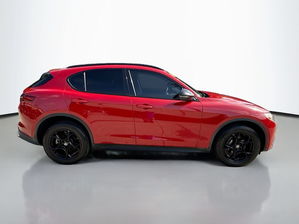 Used 2021 Alfa Rosso Alfa Romeo Sprint image 8