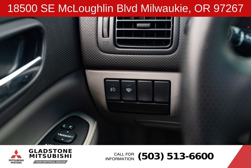 Used 2007  Subaru 2.5X image 14