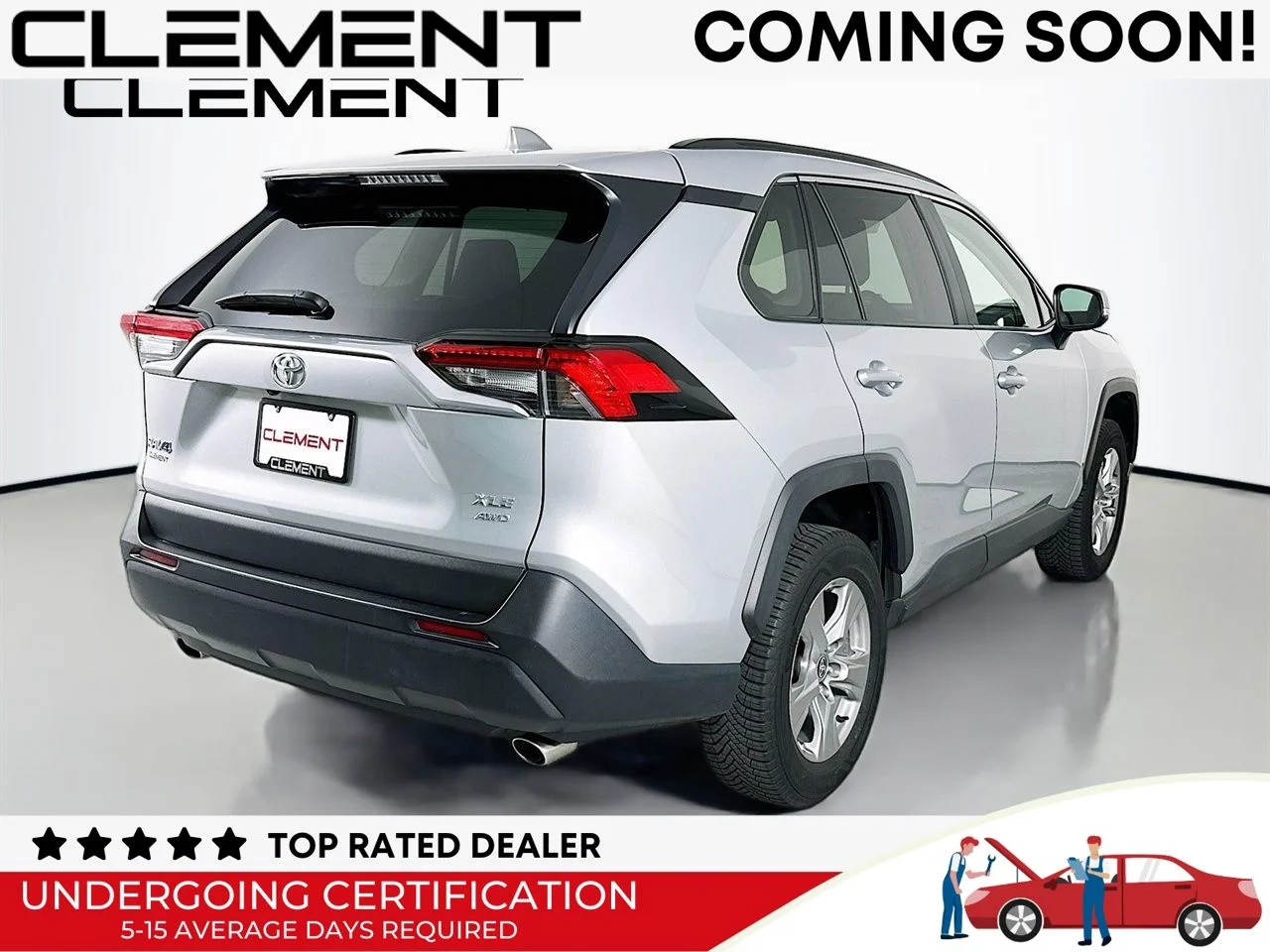 Used 2024 Silver Sky Metallic Toyota XLE image 7