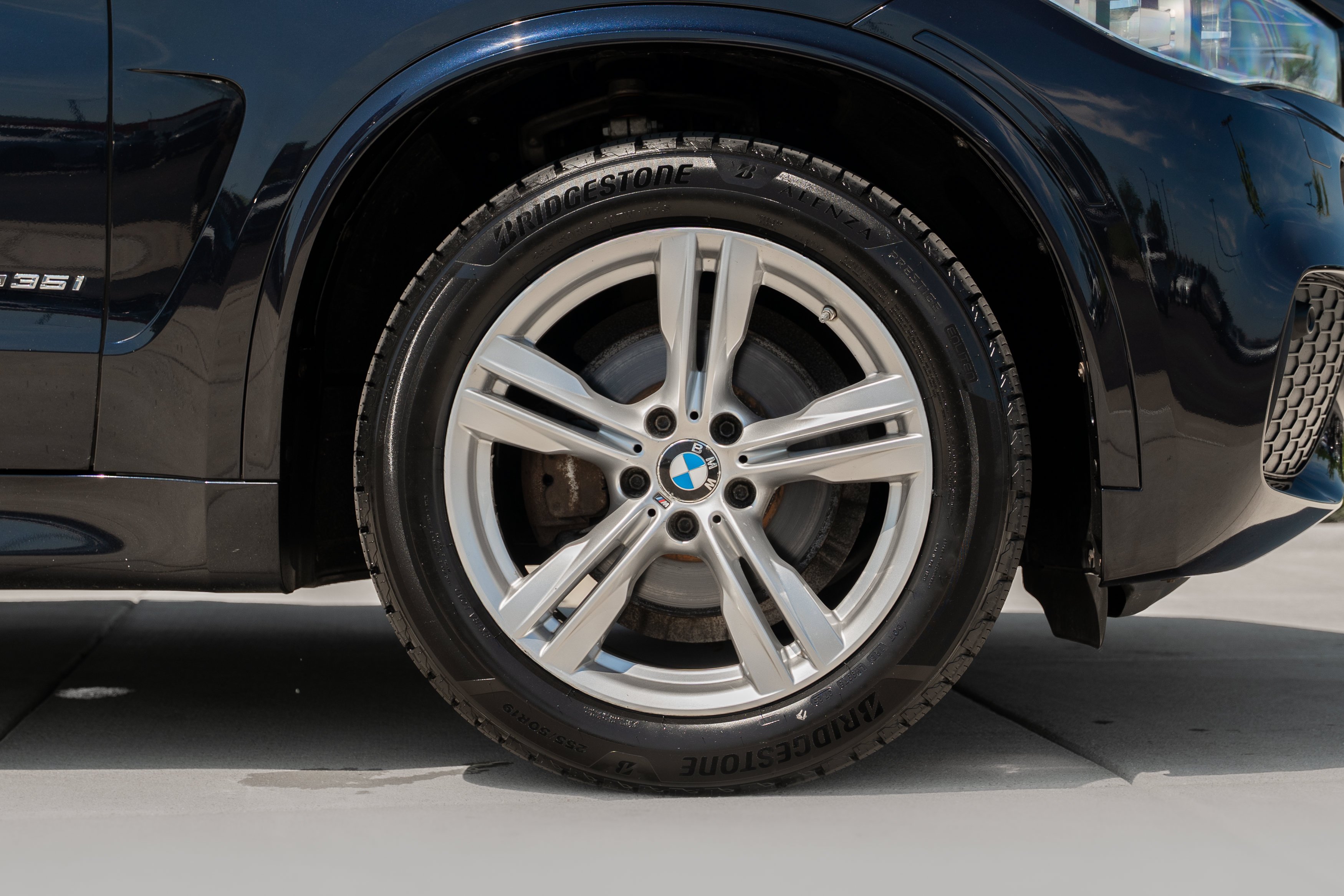 Used 2017 Carbon Black Metallic BMW xDrive35i image 29