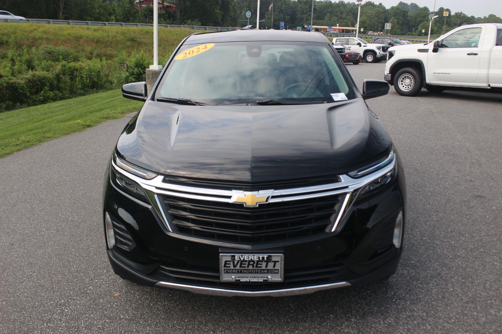 Used 2024 Mosaic Black Metallic Chevrolet LT image 3