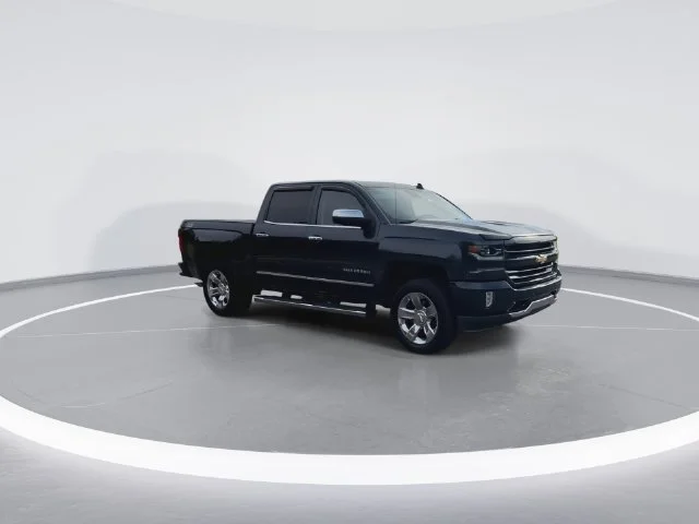 Used 2017 Gray Chevrolet LTZ image 2