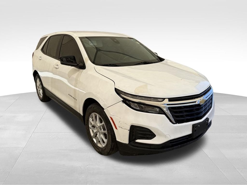 Used 2022 Summit White Chevrolet LS image 8