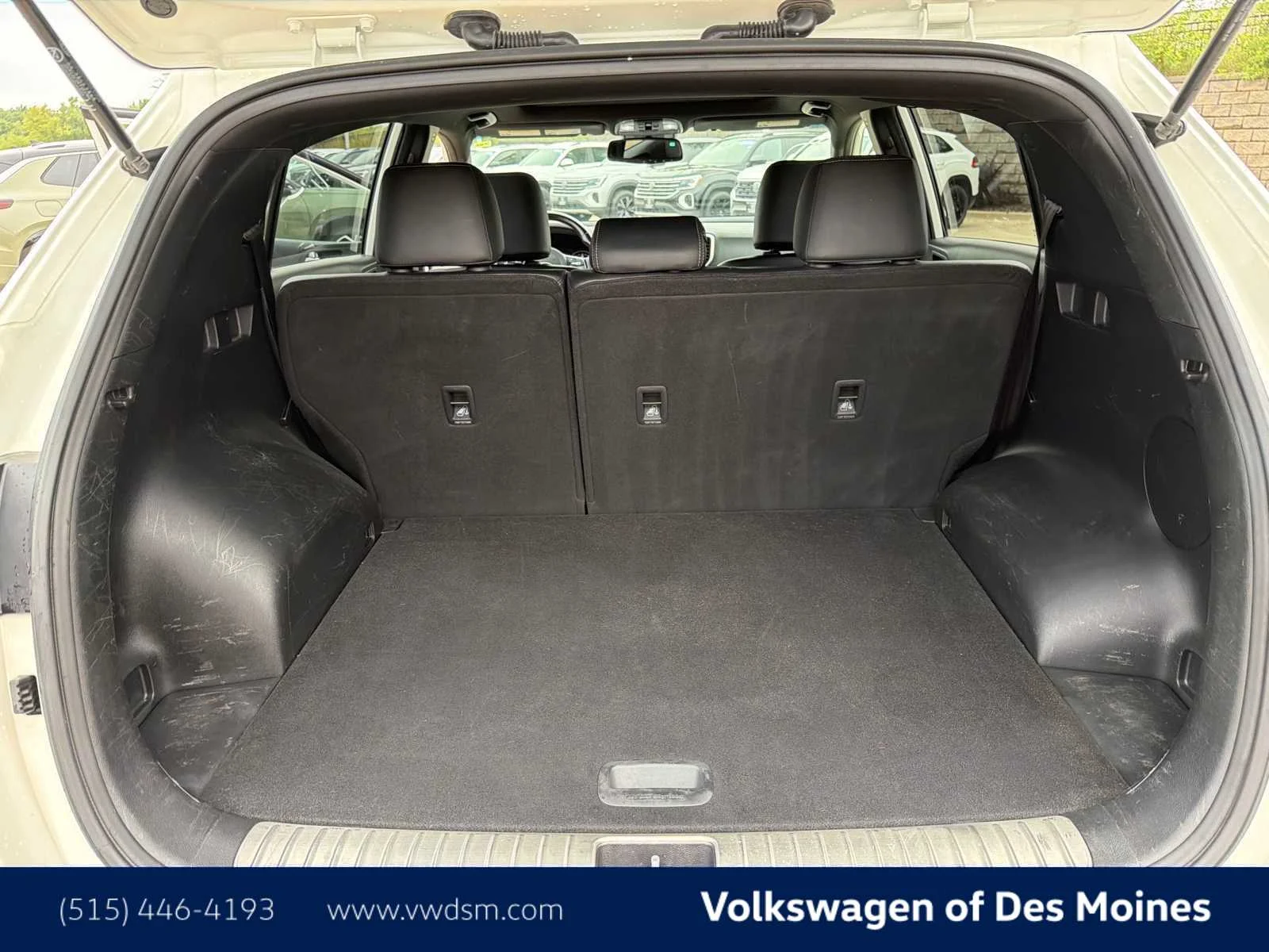 Used 2021 Snow White Pearl Kia S image 18