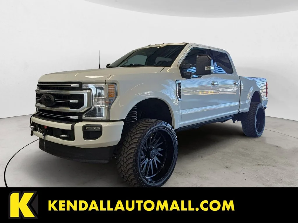Used 2022 White Ford Platinum image 1