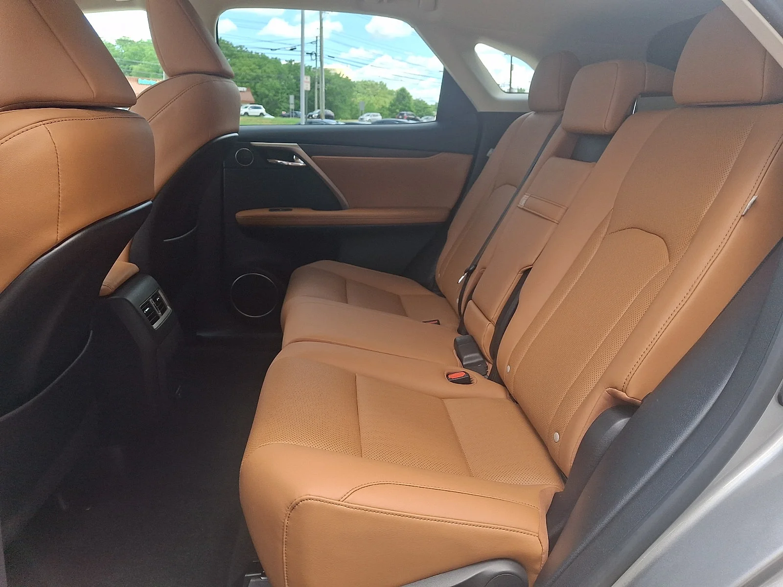 Used 2021 Atomic Silver - 1J7 Lexus  image 10