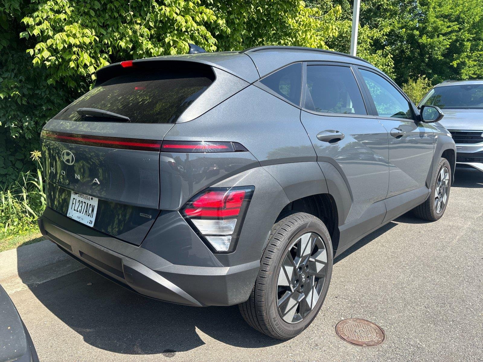 Used 2024 Ecotronic Gray Pearl Hyundai SEL image 5