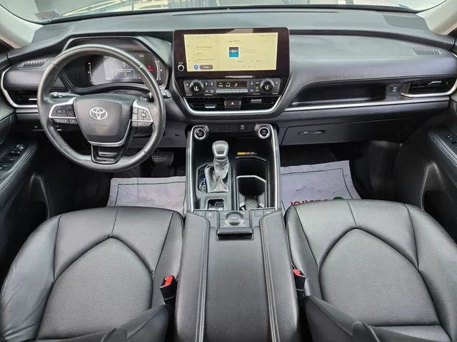 Used 2024 White Toyota XLE image 15