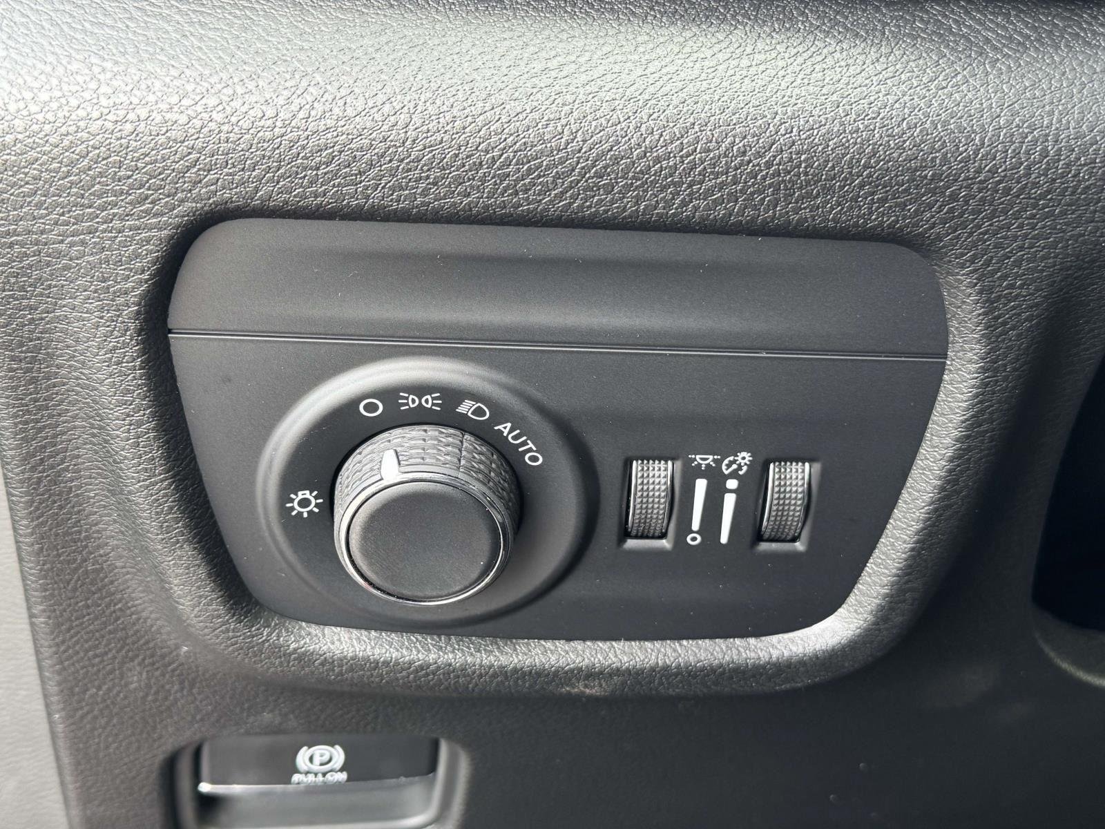 New 2026 Velvet Red Pearlcoat Jeep Laredo Altitude image 8