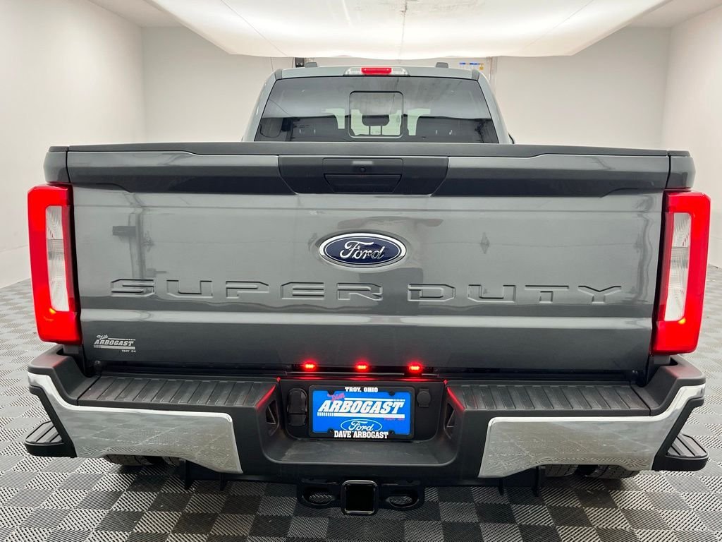 New 2026 Gray Ford XL image 10