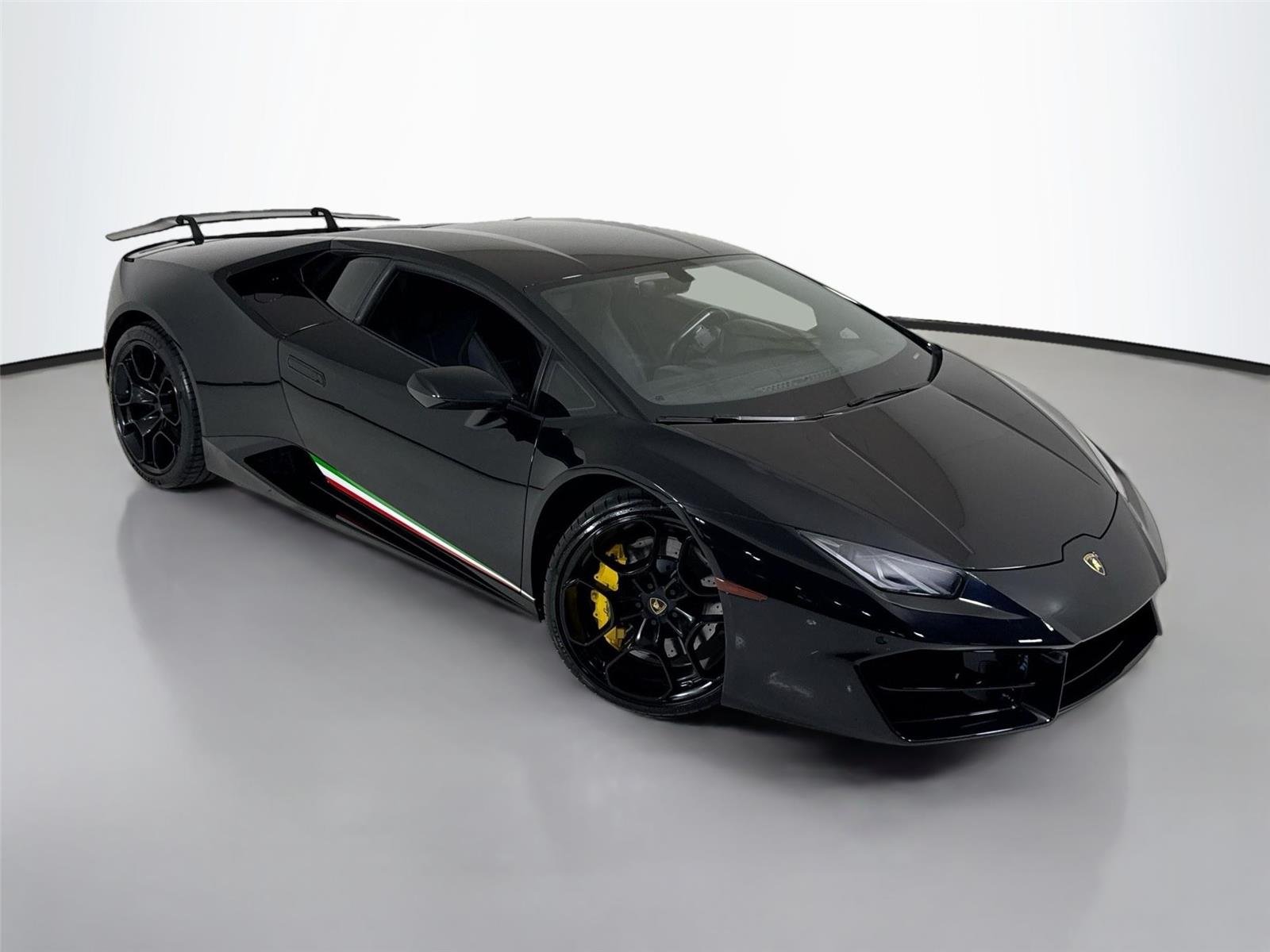Used 2018 Arancio Borealis Pearl Effect Lamborghini  image 45