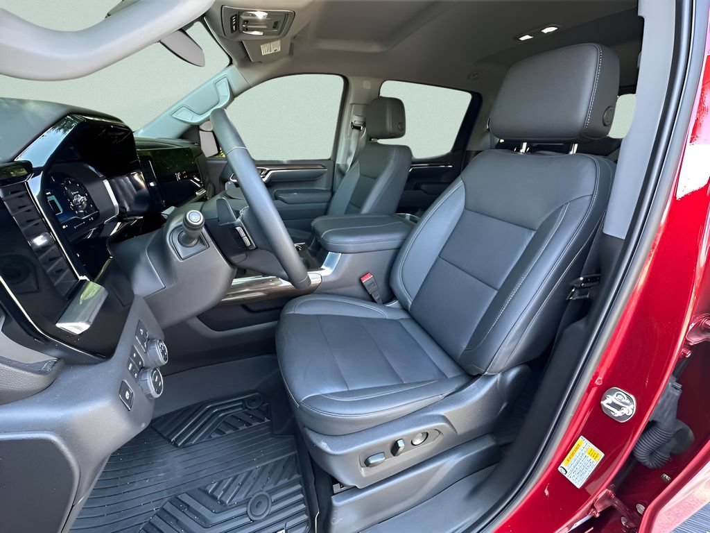 Used 2025 Radiant Red Tintcoat Chevrolet LT Trail Boss image 11