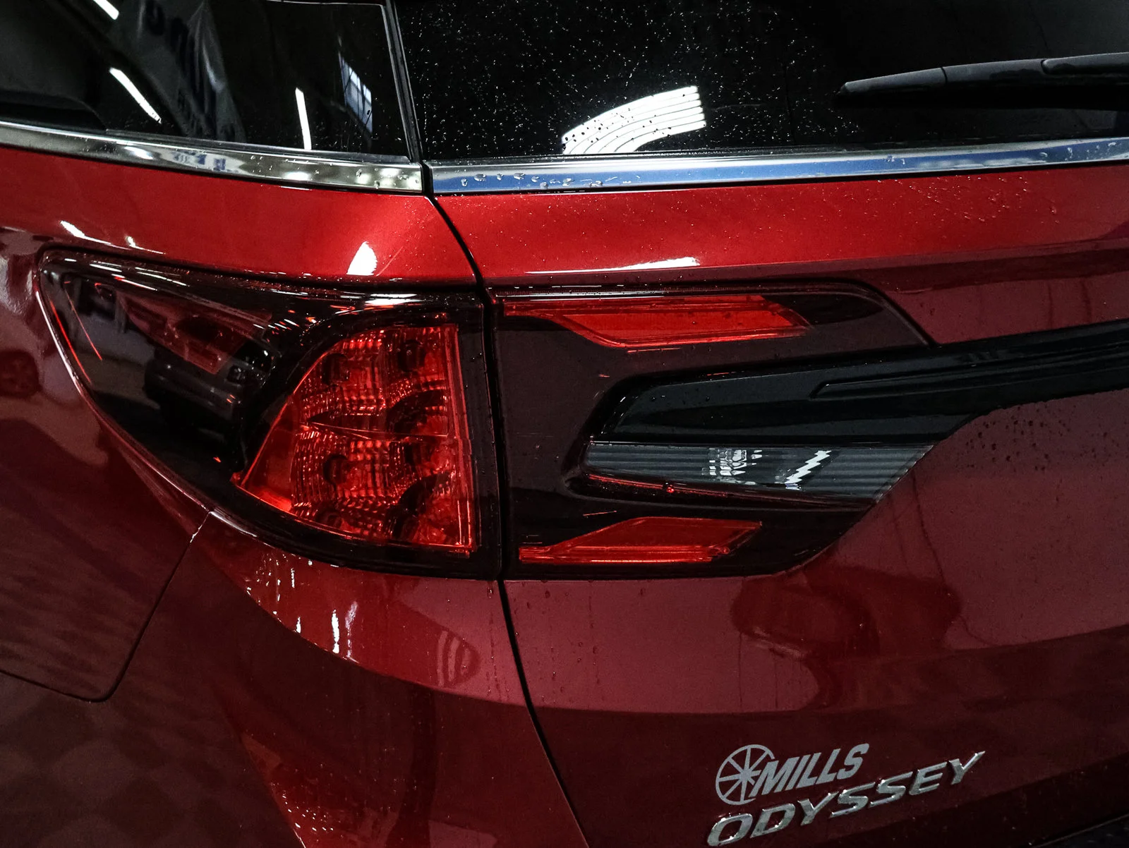 New 2027 Radiant Red Metallic II Honda EX-L image 15