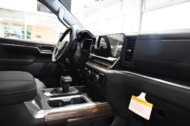 2026 Chevrolet Silverado 1500 LT Trail Boss - Photo 14