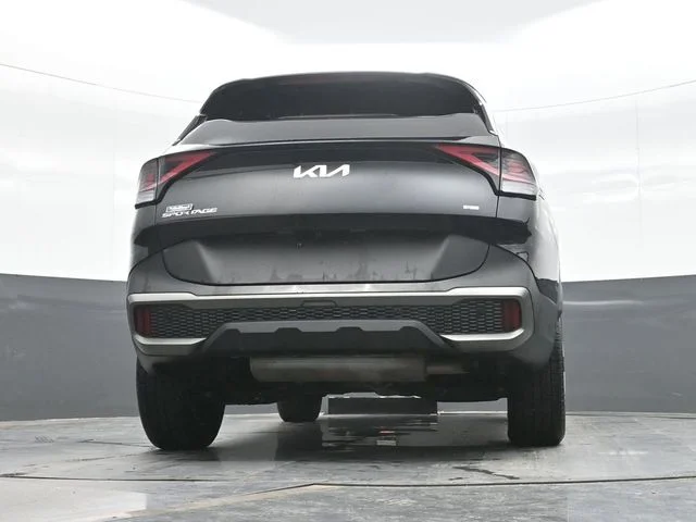 Used 2023 Black Kia X-Line image 18