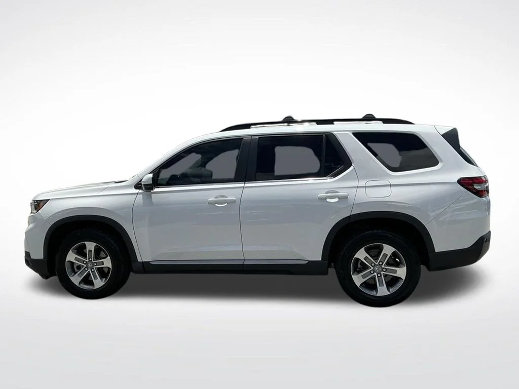 Used 2023 White Honda EX-L image 4