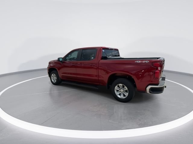 Used 2023 Red Chevrolet LT image 6