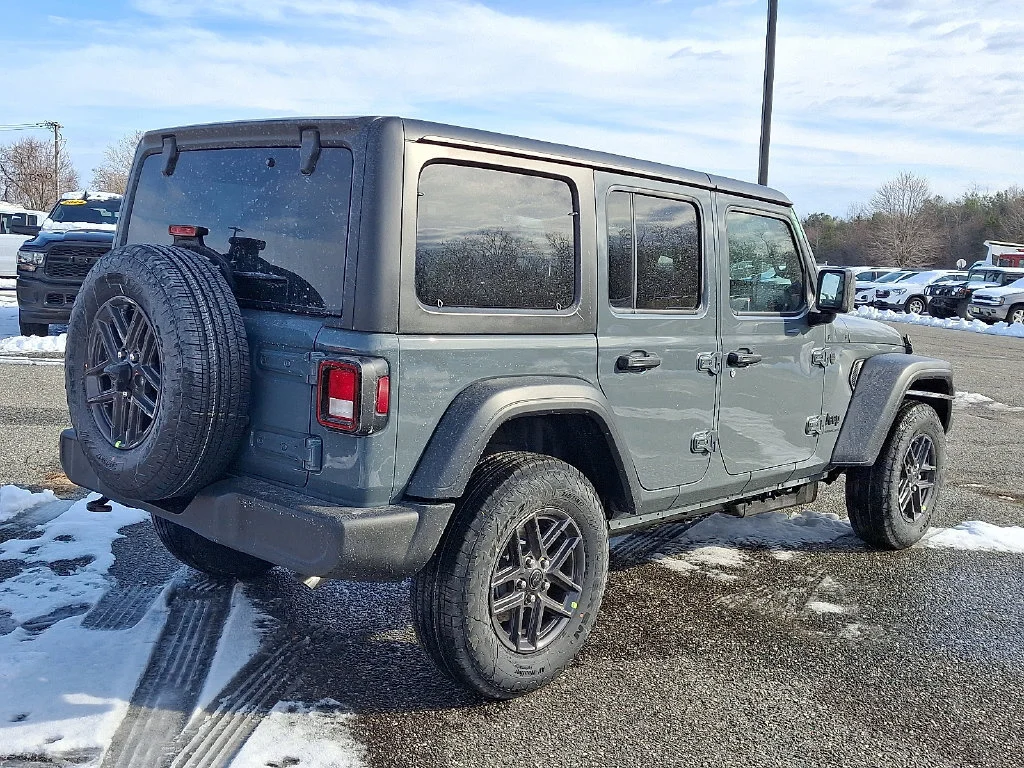New 2026 Anvil Clear-Coat Exterior Paint Jeep Sport S image 8