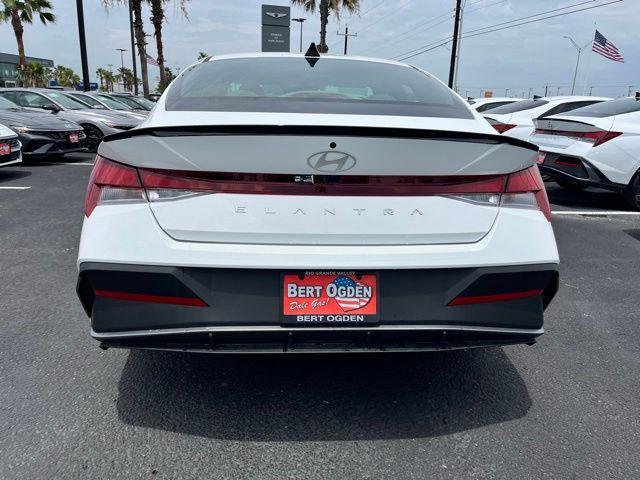 New 2026 White Hyundai SEL Sport image 6