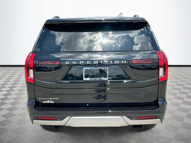 New 2026 Black Ford Platinum image 5