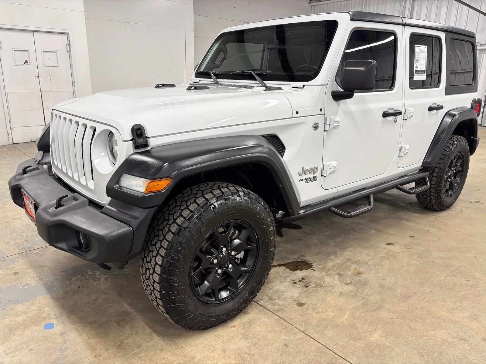Used 2020 White Jeep Unlimited Sport S image 3