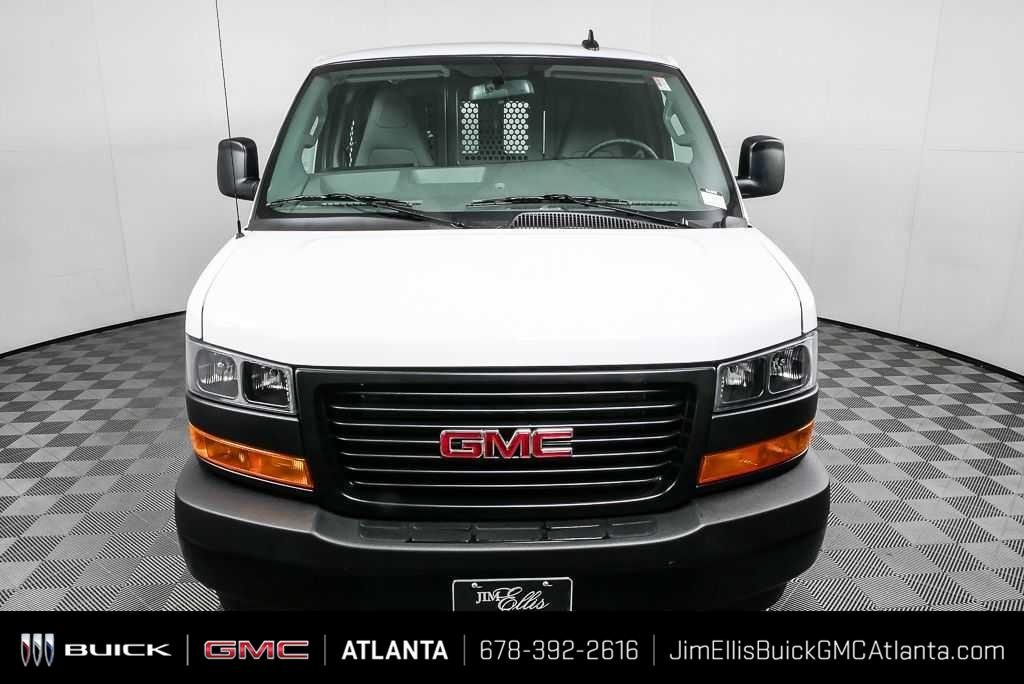 New 2025 Summit White GMC Work Van image 21