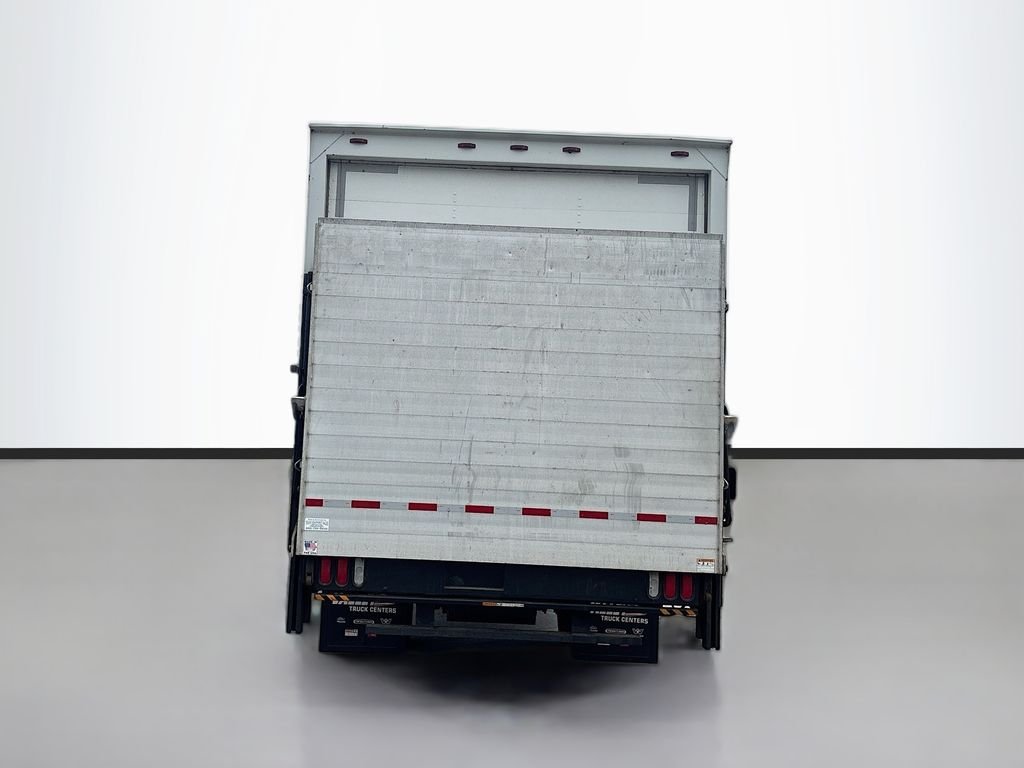 Used 2019 White Isuzu 18