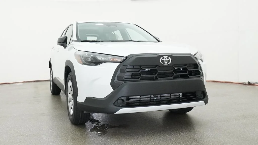 New 2026 Wind Chill Pearl Toyota L image 21