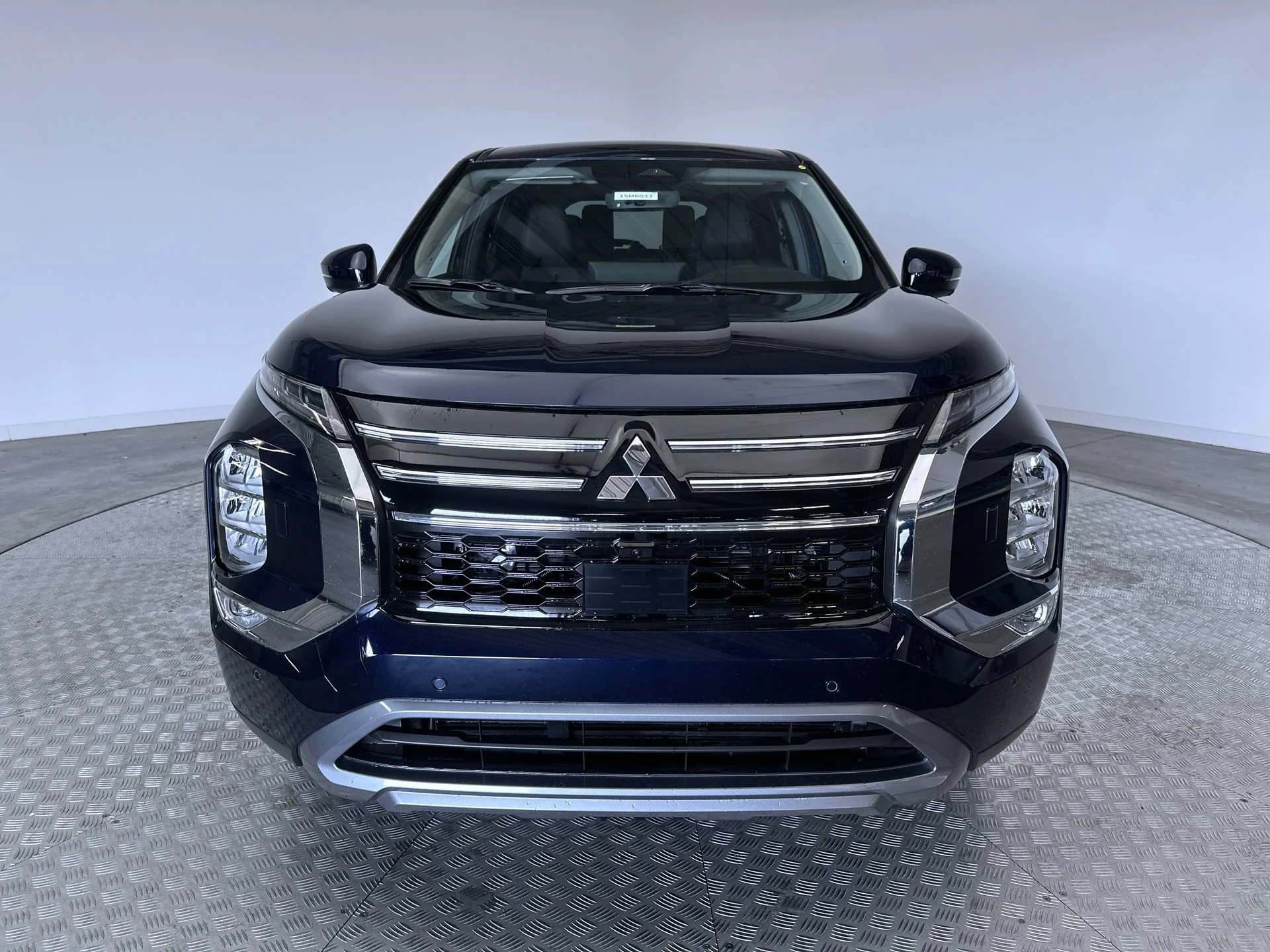 New 2026 Cosmic Blue Metallic Mitsubishi SE image 32