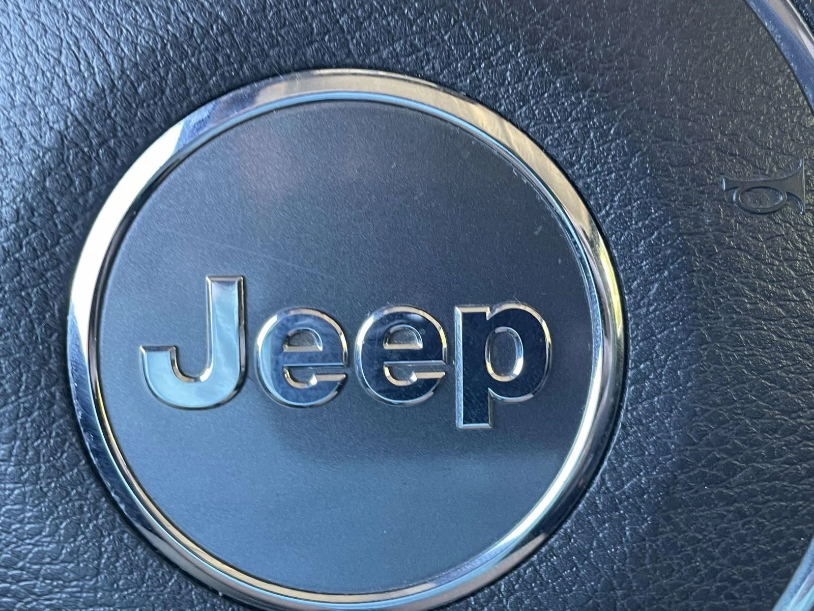 Used 2011 Green Jeep Sport image 26