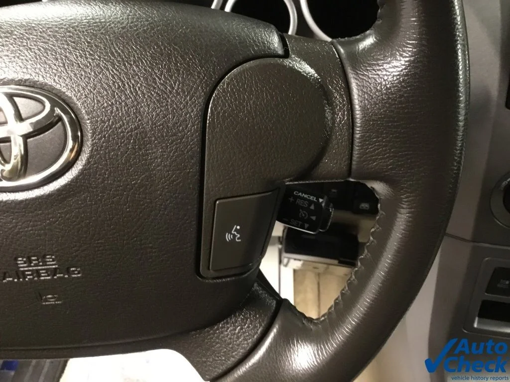 Used 2010 Blue Toyota Limited image 52