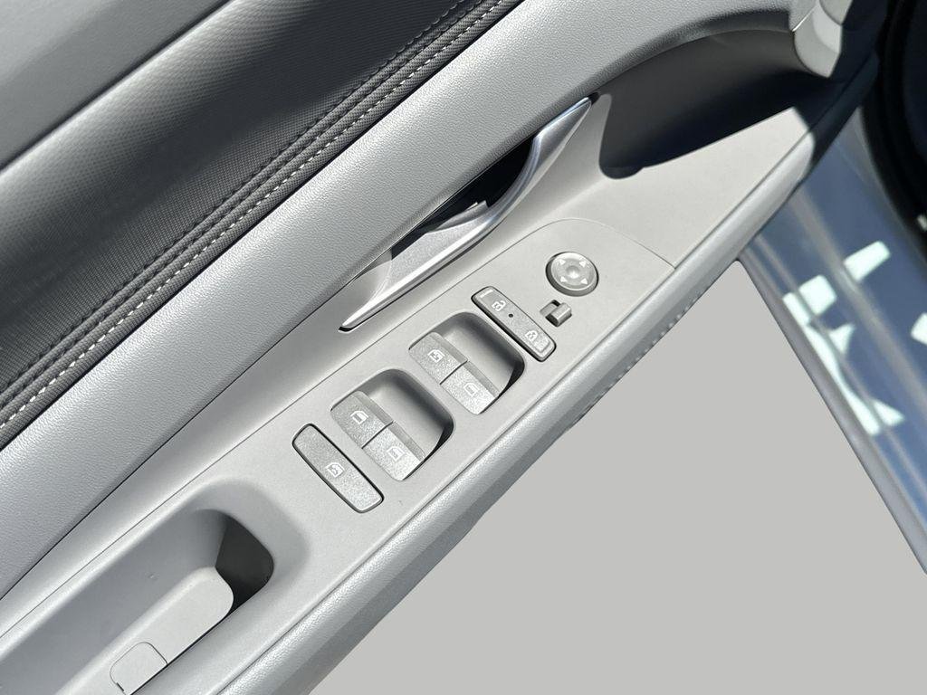 New 2026 Serenity White Hyundai SEL Sport image 16