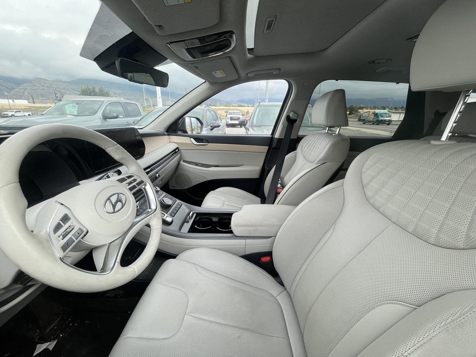 Certified Used 2024 Abyss Black Pearl Hyundai Limited image 7