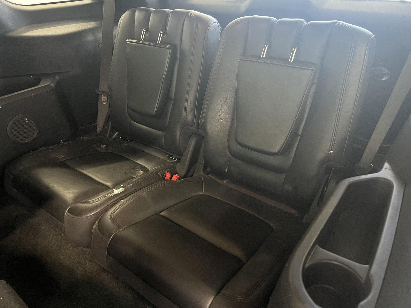 2011 Ford Explorer XLT - Photo 24