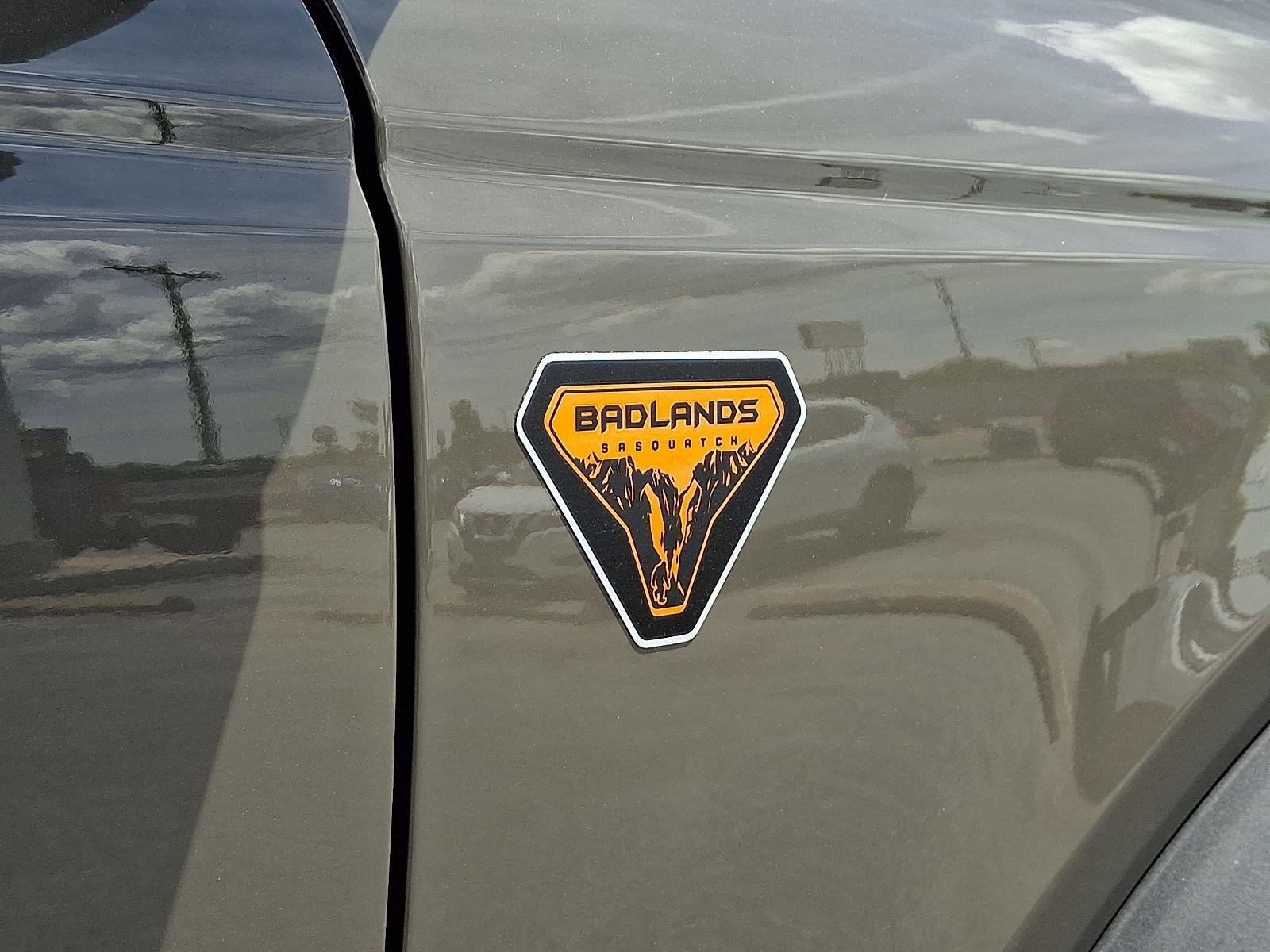 New 2026 Marsh Gray Ford Badlands® image 20
