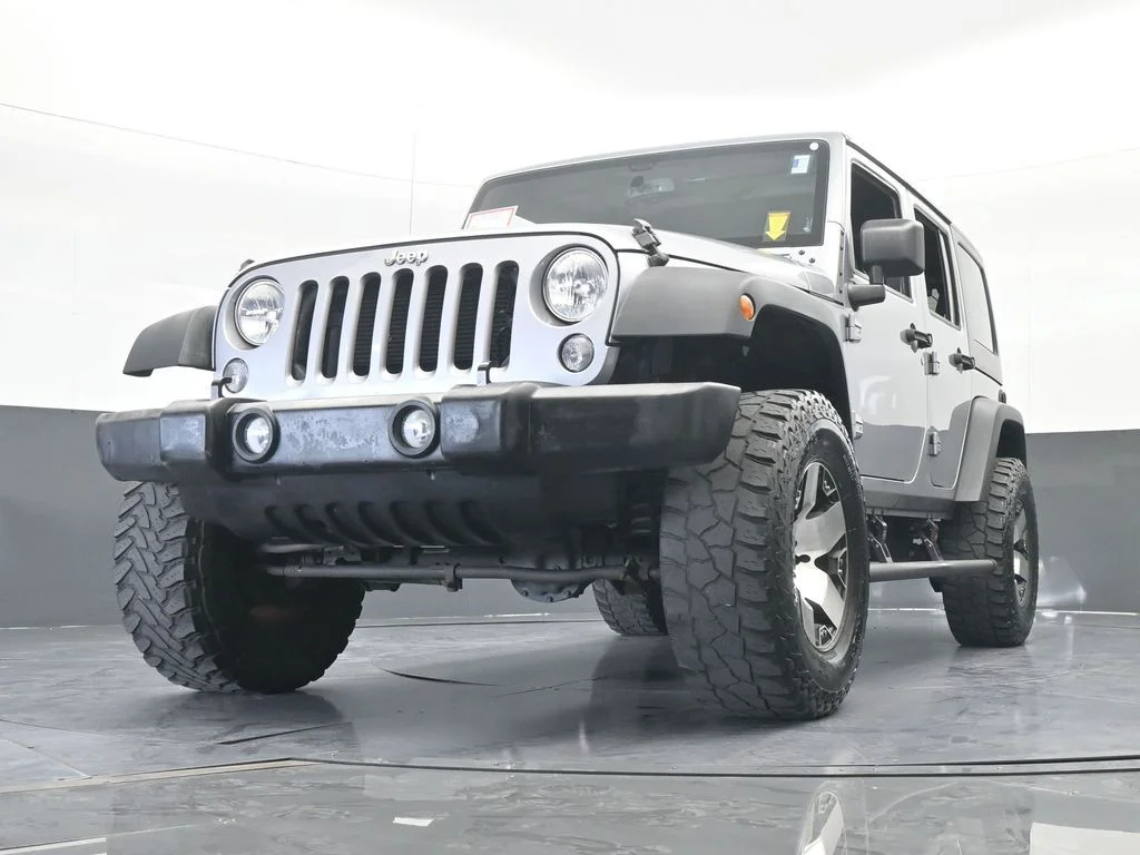 Used 2016 Billet Silver Metallic Clearcoat Jeep Unlimited Sport image 54