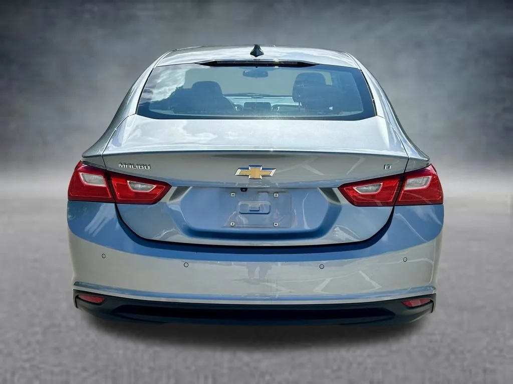 Used 2024 Gray Chevrolet LT image 7