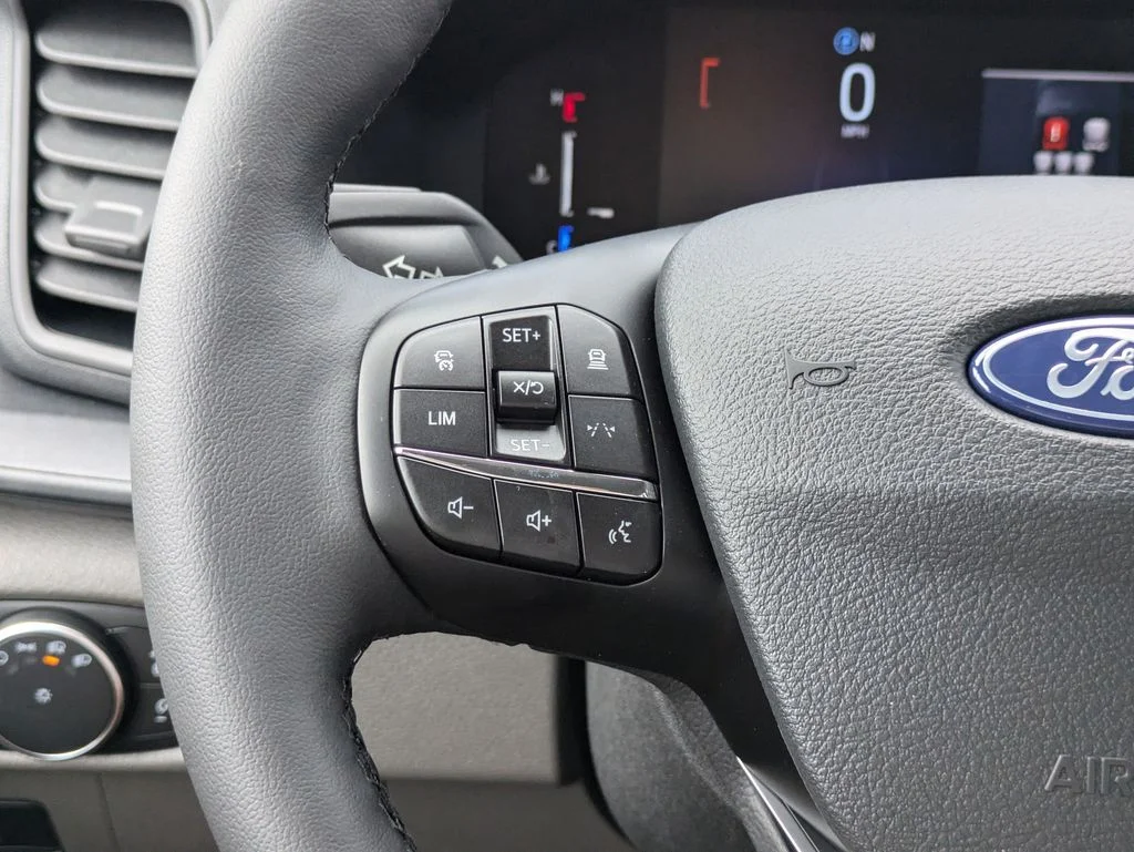 New 2026 Oxford White Ford XLT image 24