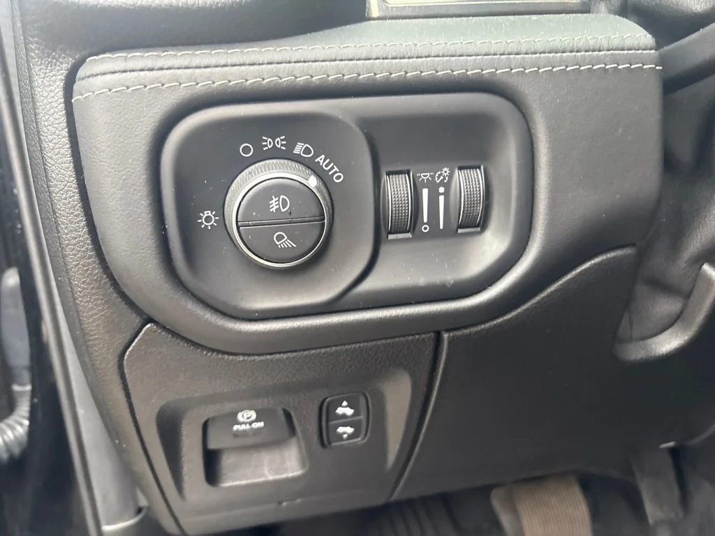 Used 2019 Black Ram Limited image 15