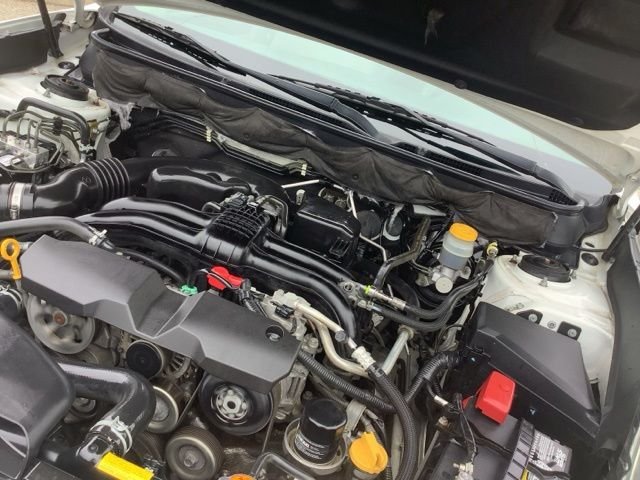 2014 Subaru Legacy 2.5i Premium - Photo 10
