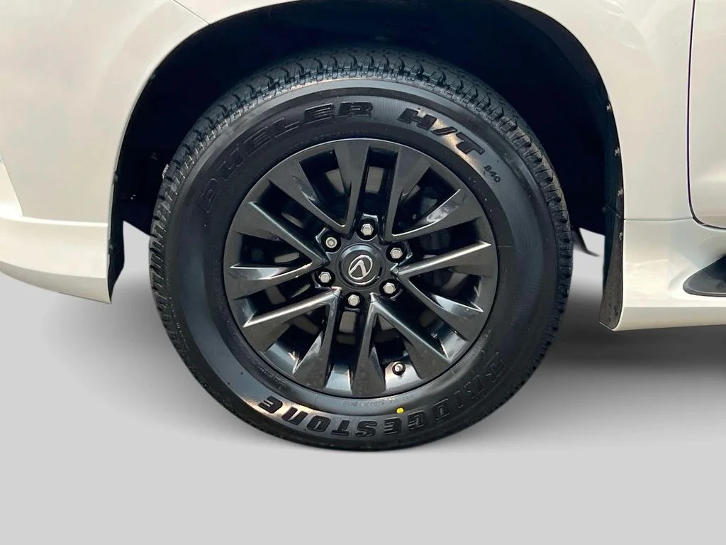 Certified Used 2023 White Lexus 460 image 10
