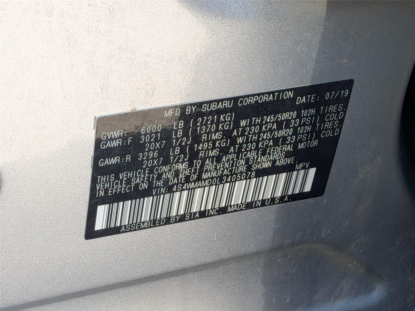 Used 2020 Ice Silver Metallic Subaru Limited image 37