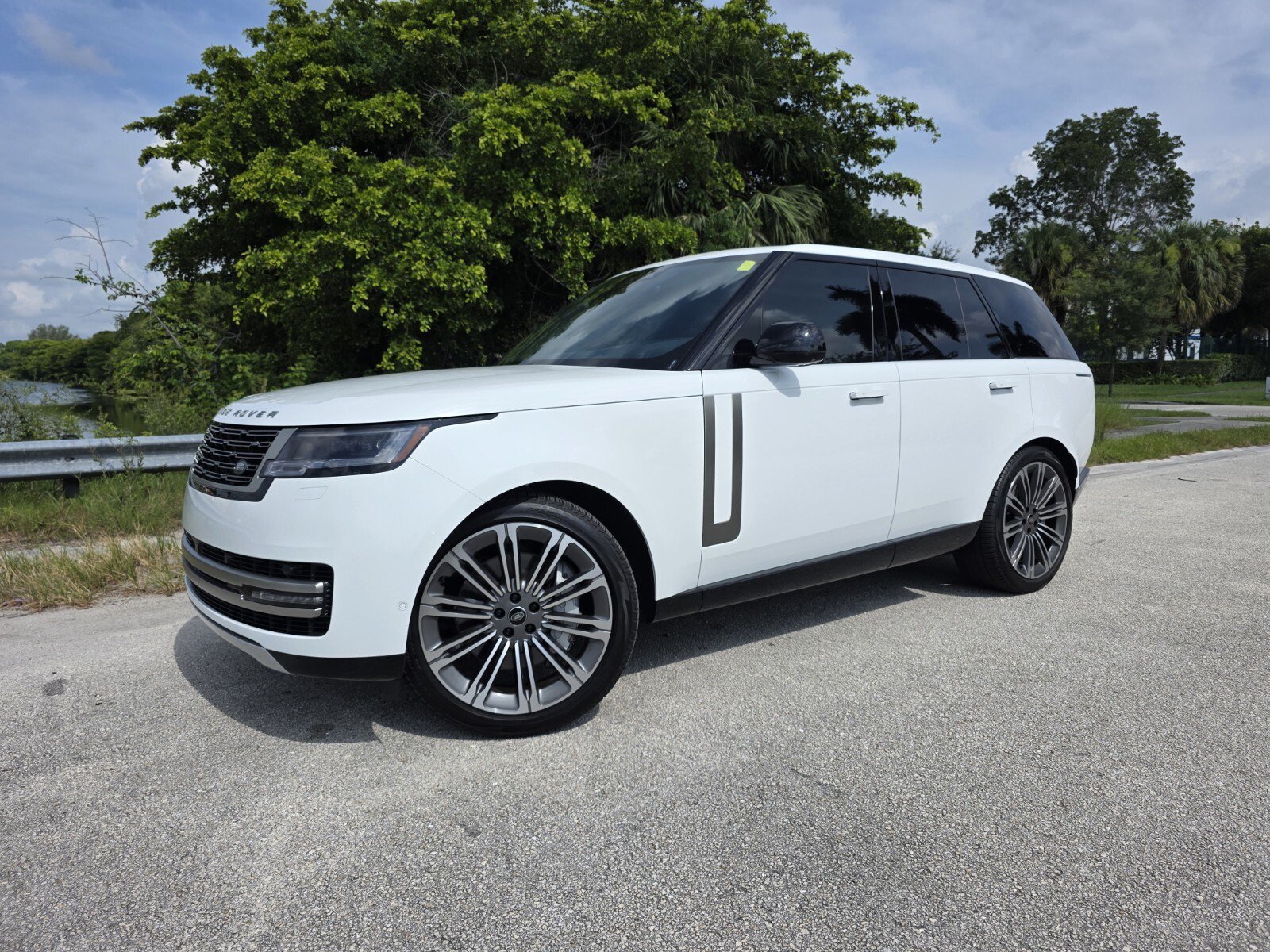 2024 Land Rover Range Rover