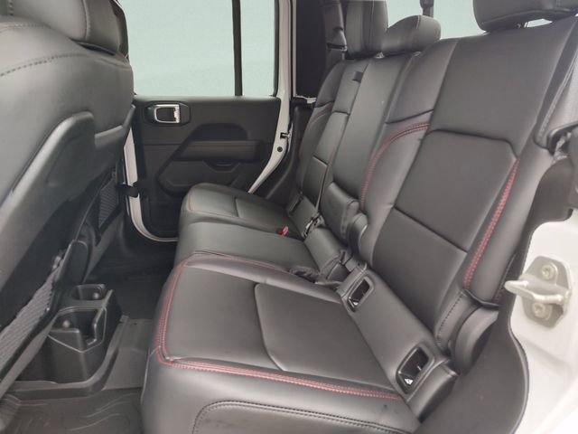 New 2026 Bright White Clear-Coat Exterior Paint Jeep Rubicon X image 30