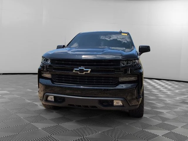 Used 2020 Black Chevrolet RST image 2