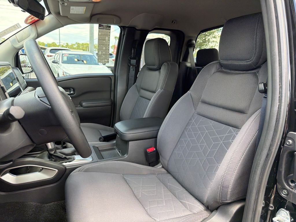 Used 2025 Super Black Nissan SV image 15