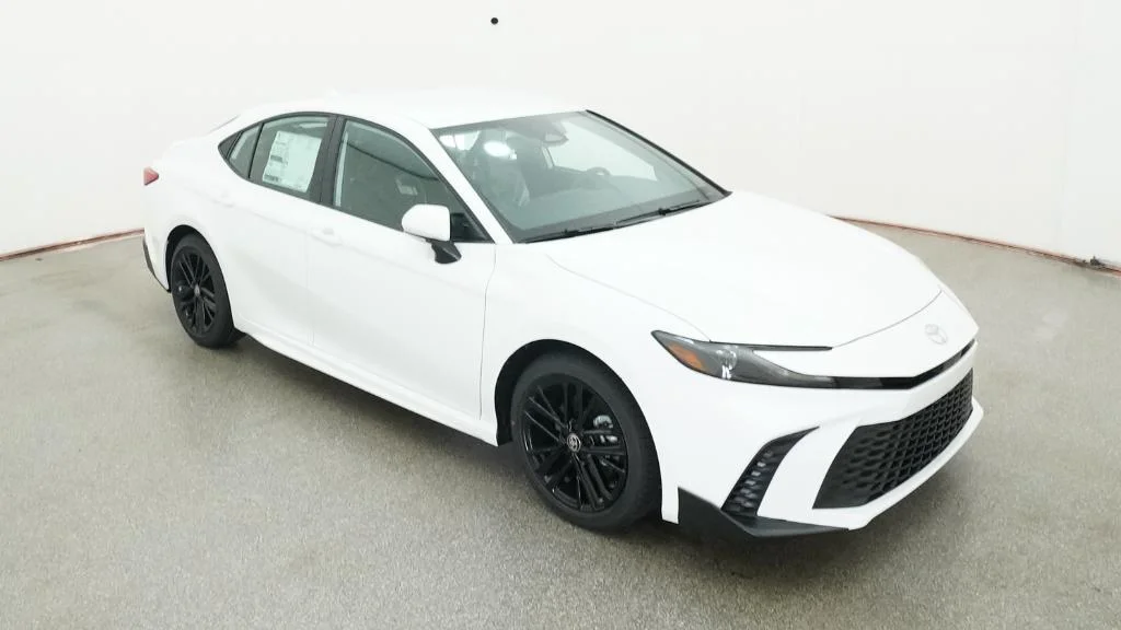New 2026 Ice Cap Toyota SE image 13