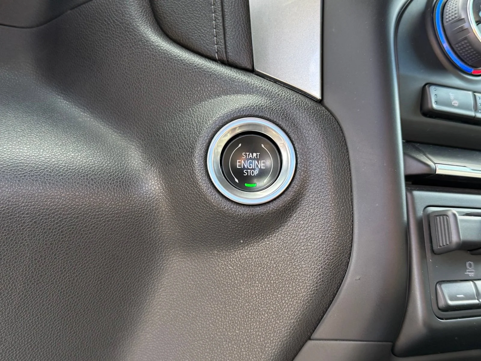 2022 Chevrolet Silverado 1500 Limited LT Trail Boss - Photo 26