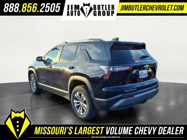 Used 2025 Mosaic Black Metallic Chevrolet LT image 18