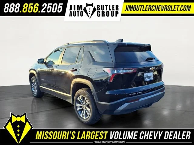 Used 2025 Mosaic Black Metallic Chevrolet LT image 18